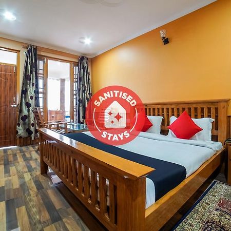 Capital O 47240 Hotel Blossom Resort Kausani Extérieur photo