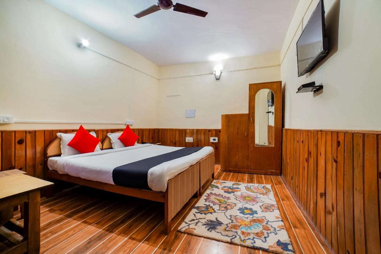 Capital O 47240 Hotel Blossom Resort Kausani Extérieur photo