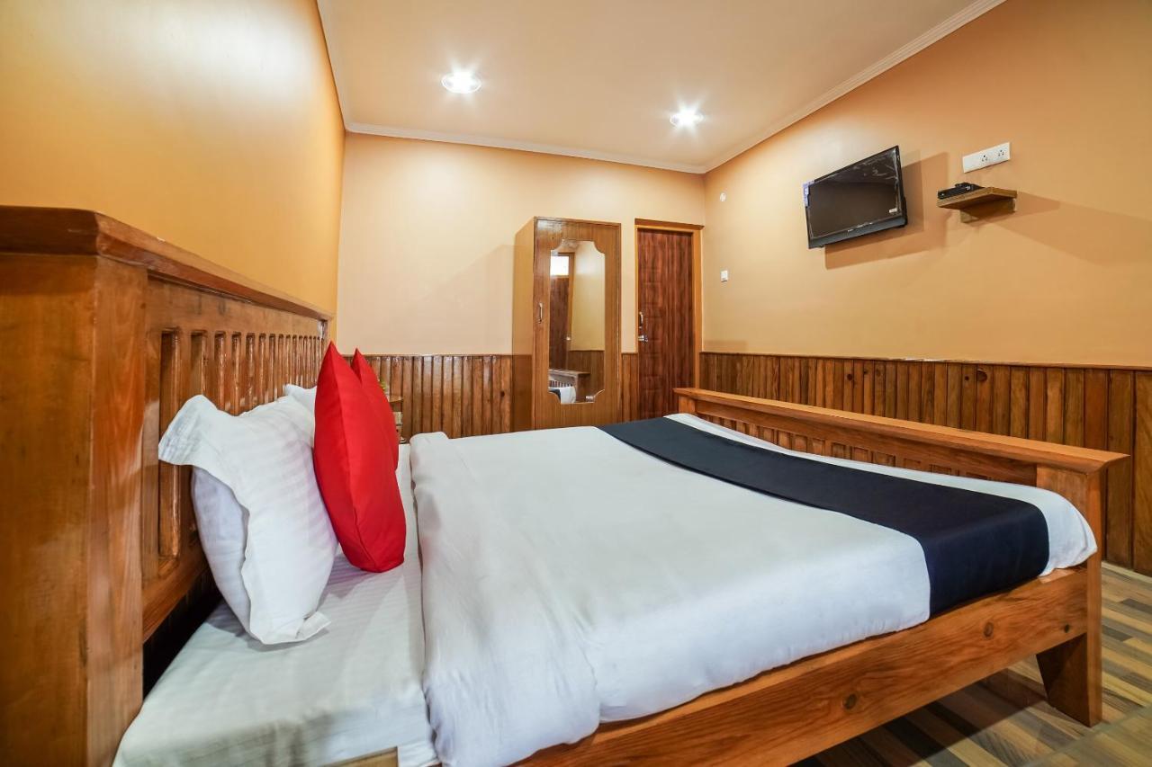 Capital O 47240 Hotel Blossom Resort Kausani Extérieur photo