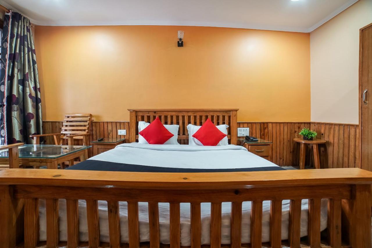 Capital O 47240 Hotel Blossom Resort Kausani Extérieur photo