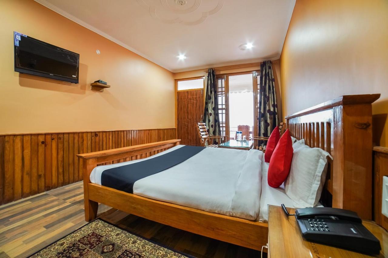 Capital O 47240 Hotel Blossom Resort Kausani Extérieur photo