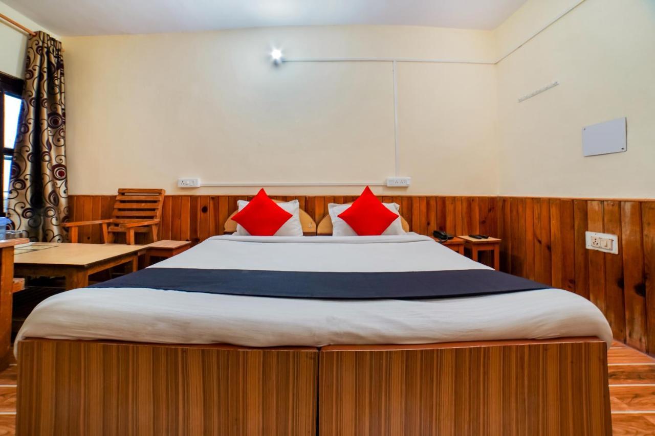 Capital O 47240 Hotel Blossom Resort Kausani Extérieur photo