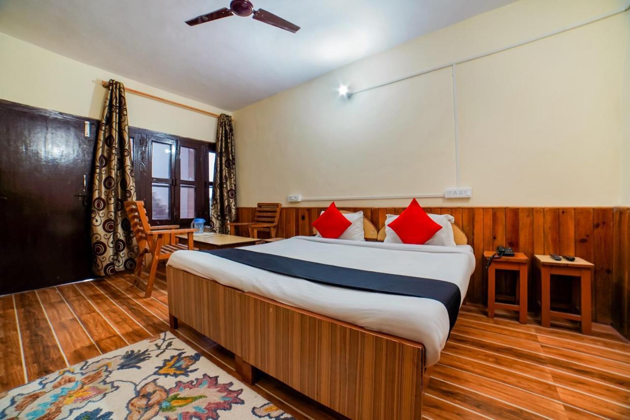 Capital O 47240 Hotel Blossom Resort Kausani Extérieur photo